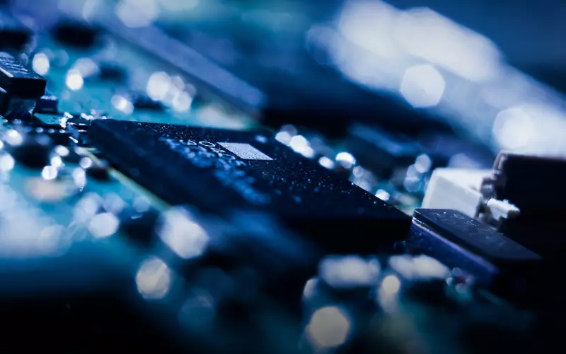 Descubriendo las Nuevas GPUs de AMD: ¿Vale la Pena? Componentes tecnológicos.