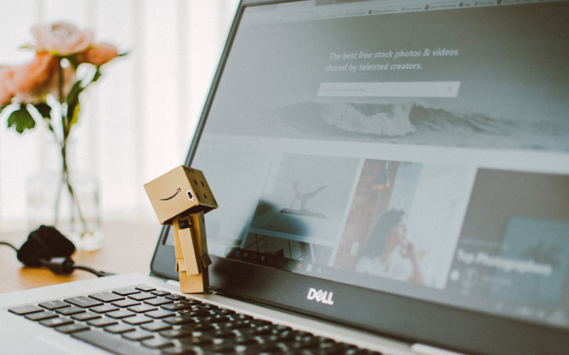 Algoritmo secreto de Amazon estaría beneficiándolo