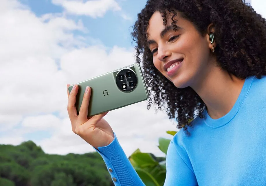 Amazon sorprende con súper oferta del OnePlus 11: un móvil de alta gama a precio de regalo