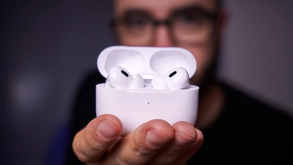Precio de AirPods Pro: Amazon sorprende con una gran baja en su precio Mira cómo ha bajado el precio de AirPods Pro en Amazon