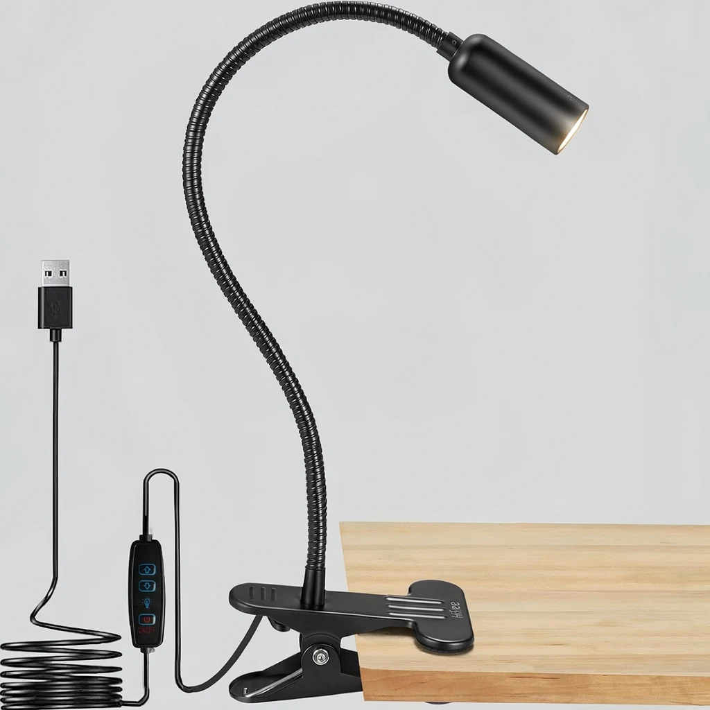 Lámpara LED Hifree con pinza y carga USB para lectura