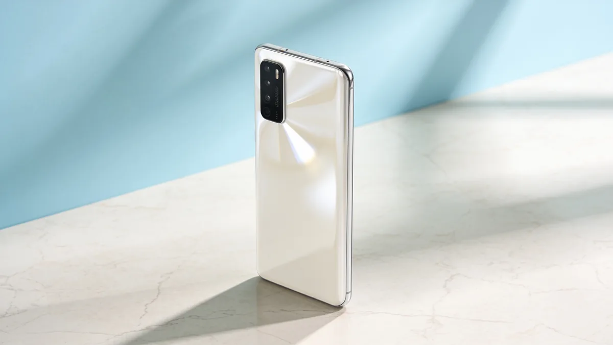 Motorola Edge 60 Neo, diseño compacto y resistente en gama media-alta